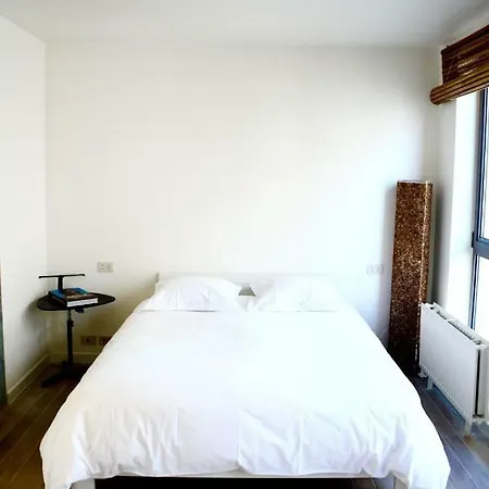 Sunny Central Urban Loft * ヘント
