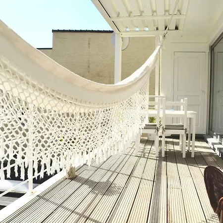 Sunny Central Urban Loft