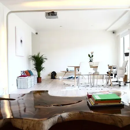 Sunny Central Urban Loft アパート *