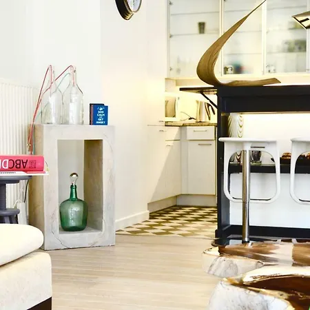 Sunny Central Urban Loft アパート ヘント