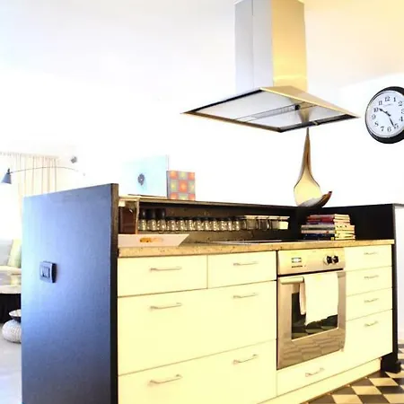 Sunny Central Urban Loft * 헨트